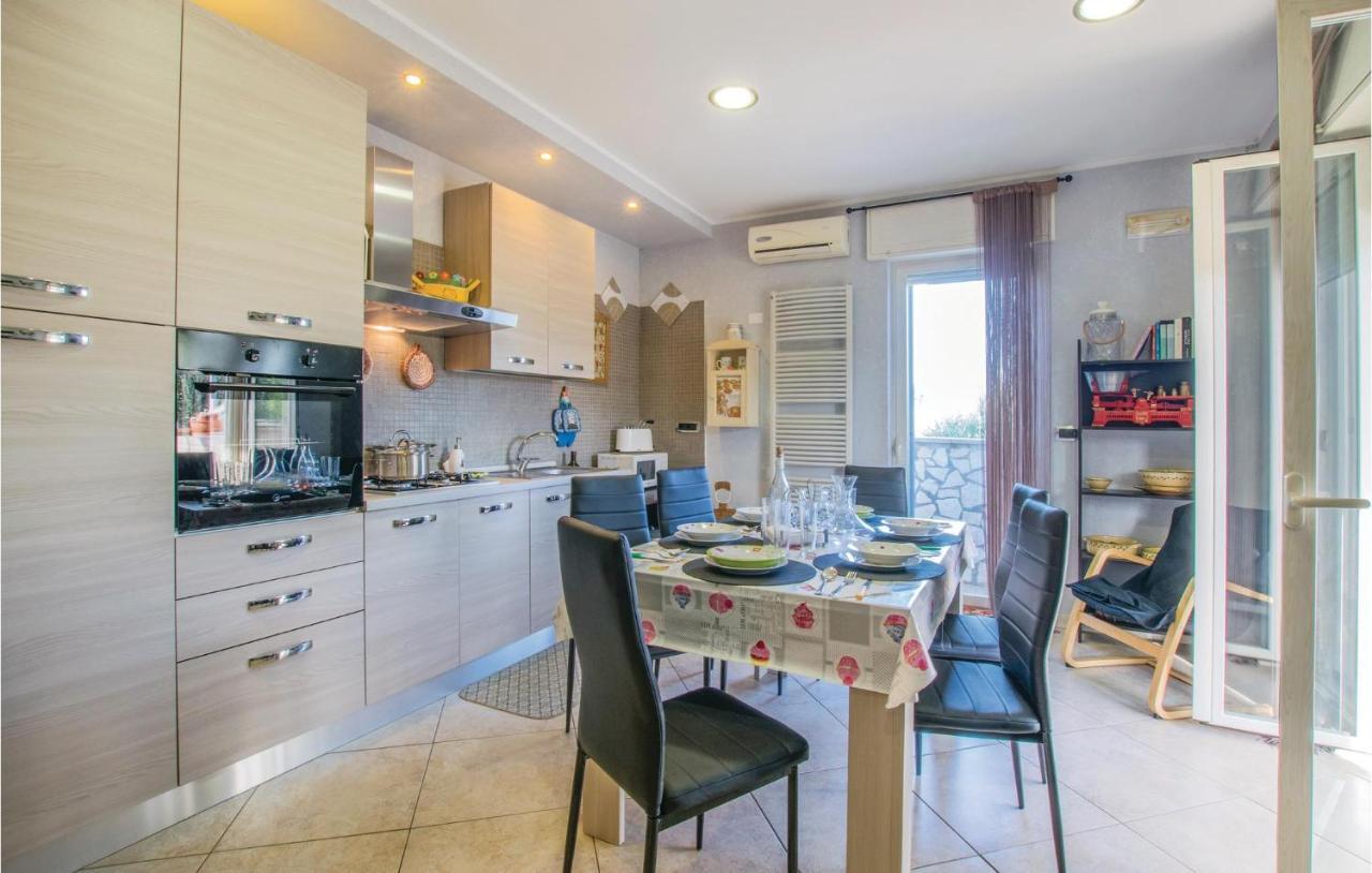 Awesome Apartment In Bari With Wifi Eksteriør bilde