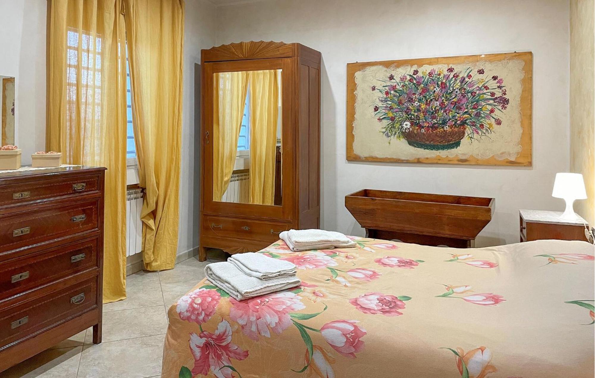 Awesome Apartment In Bari With Wifi Eksteriør bilde